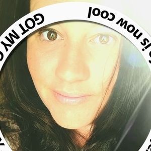 Meet your Posher, Mishelle